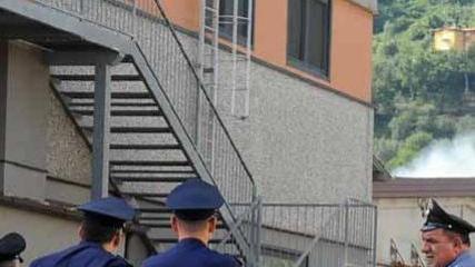 Un video mostra una balla prendere fuoco, ma la prova non basta