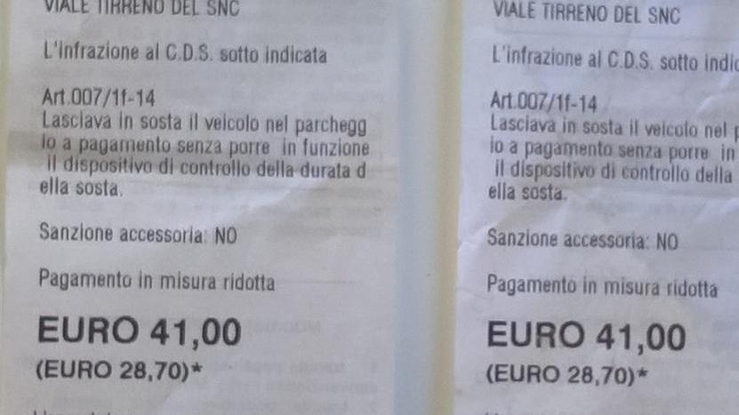 Raffica di multe sul lungomare al Calambrone