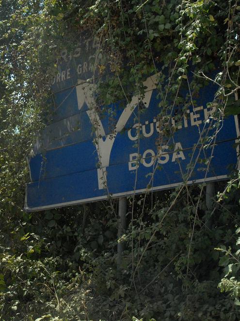 Per quel cartello nascosto la colpa non è dell’Anas