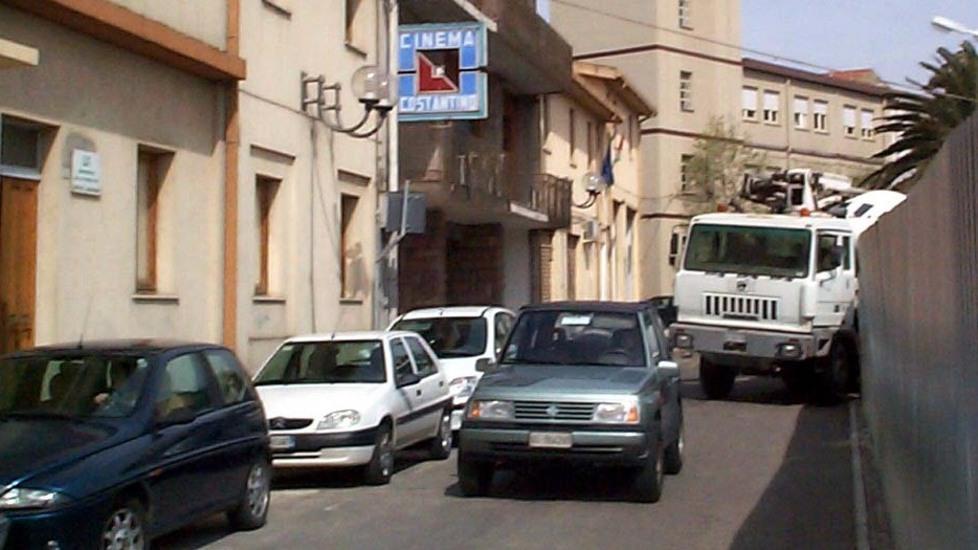 La crisi avanza ma i macomeresi non rinunciano ad avere un’auto