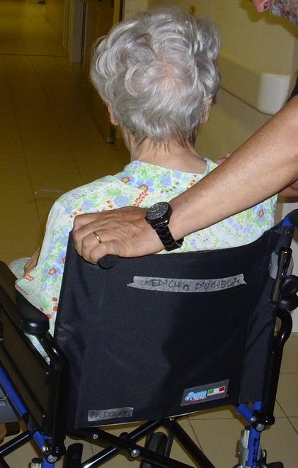 «Sono stata aggredita alle spalle» 