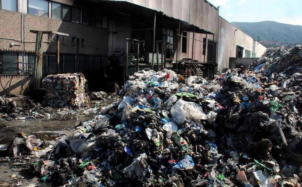 Pioggia di ceneri paura inquinamento 