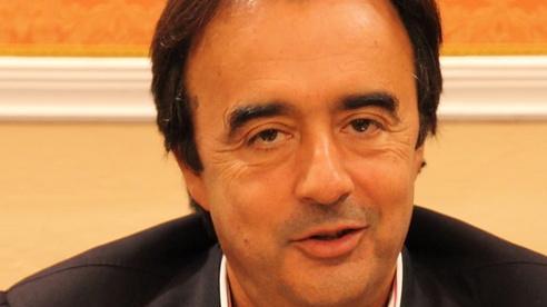 Tedde: «Salute per chi può pagare»