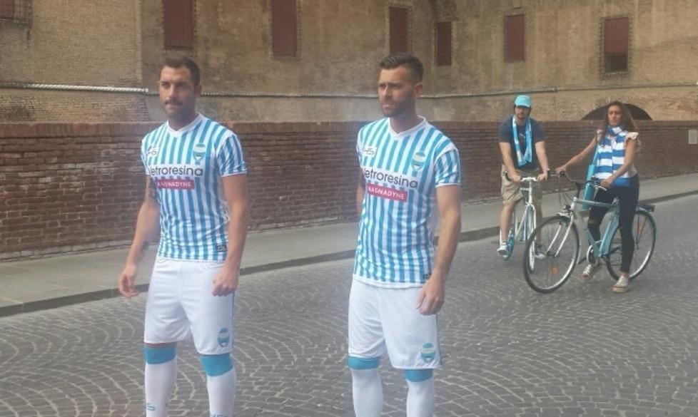 Spot per Sky davanti al Castello 