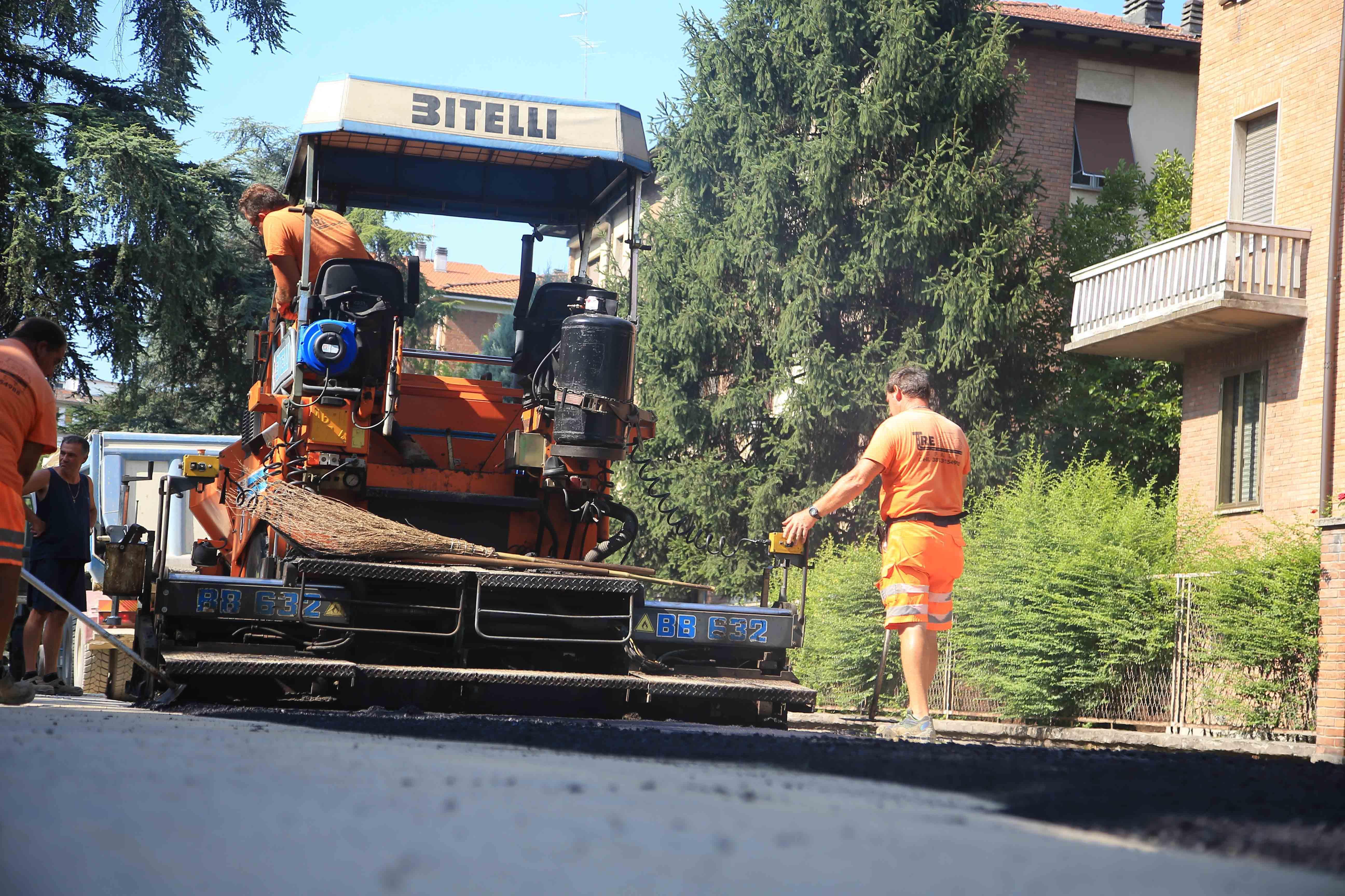 Reggio Emilia, con l'estate la città diventa un cantiere