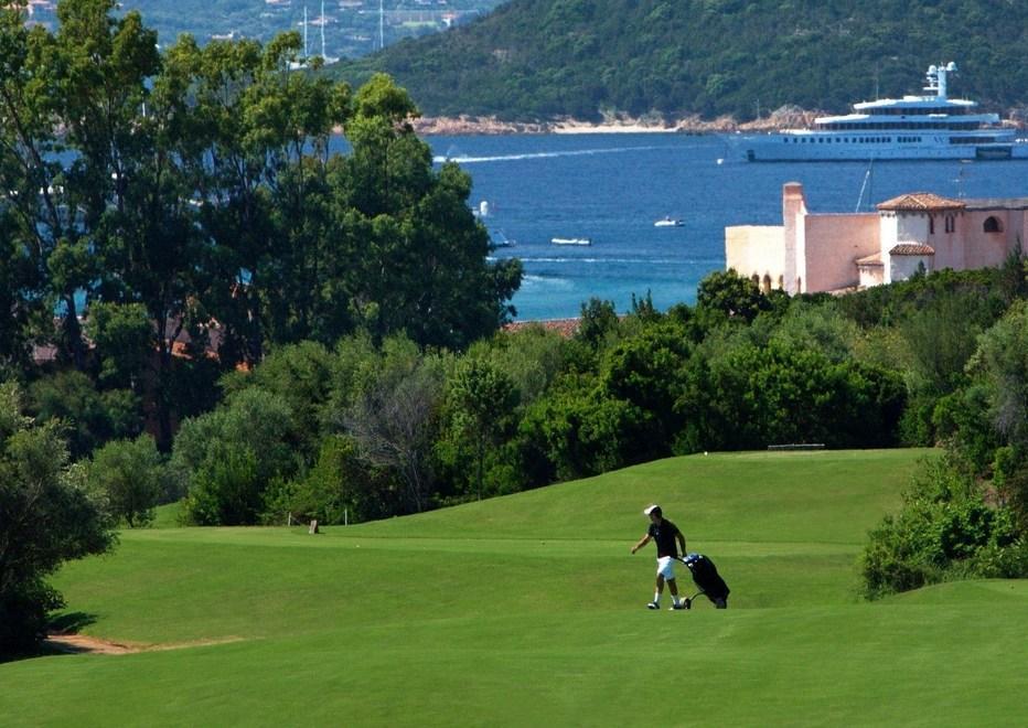 Professionisti e amatori alla Be Filler Cup sul green del Pevero