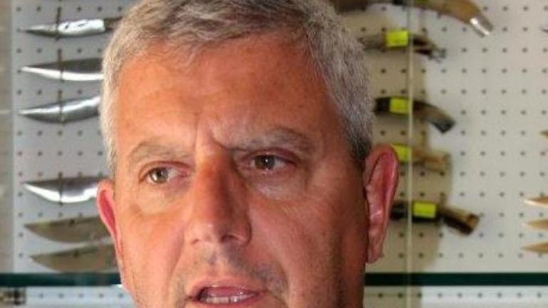 Faradda, tra fischi e paura «Attentati? Sì, ma di uova»