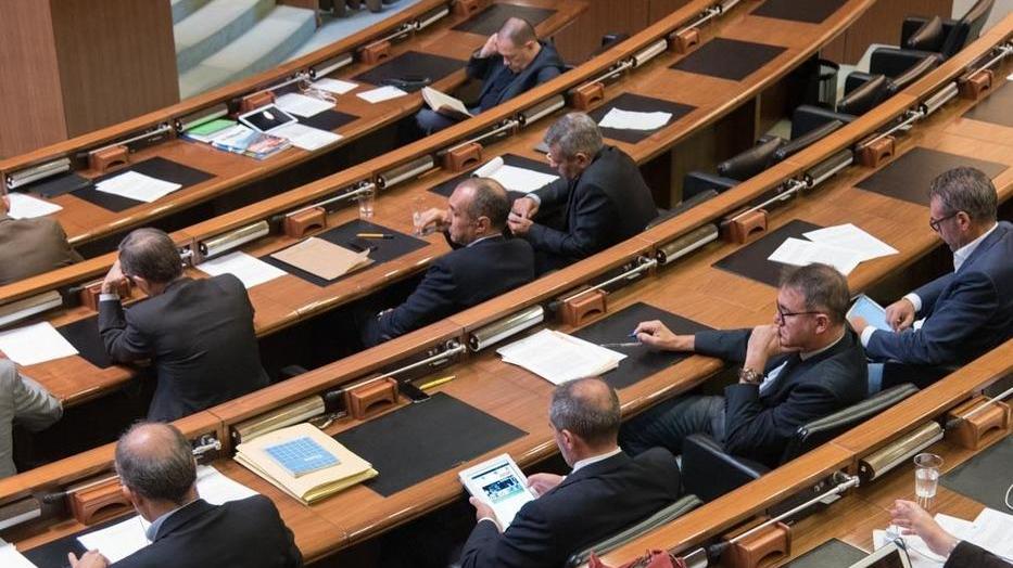 Reddito di cittadinanza, a novembre i primi sussidi: contro le povertà 150 milioni