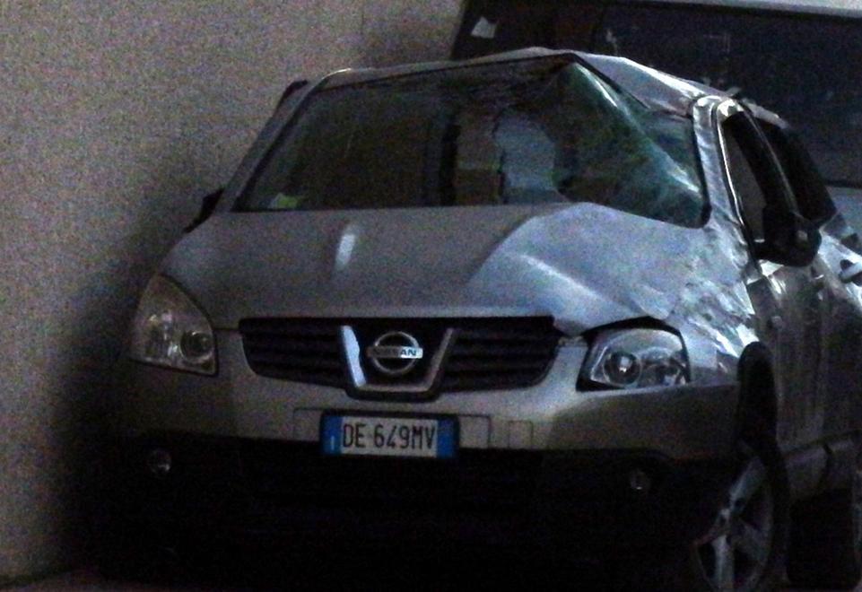 Incidente a Is Arenas, muore 32enne 