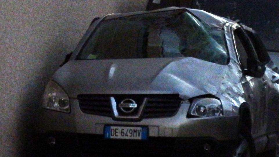 Incidente a Is Arenas, muore 32enne 