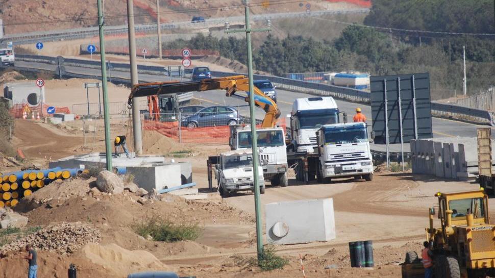 Patto per la Sardegna, ecco il programma: strade e dighe per due miliardi