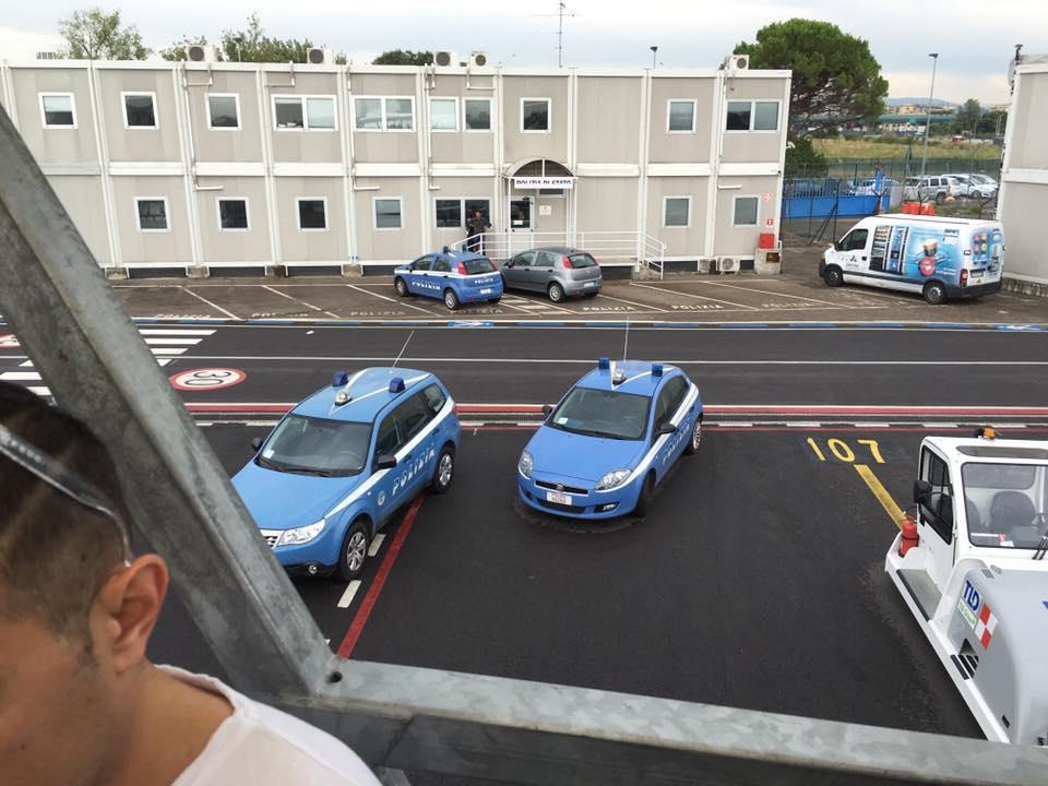L'intervento della polizia sulla pista di Peretola
