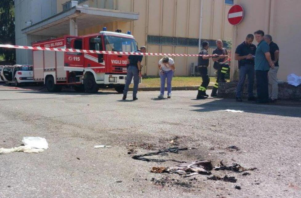 Vania dai carabinieri poco prima di morire 