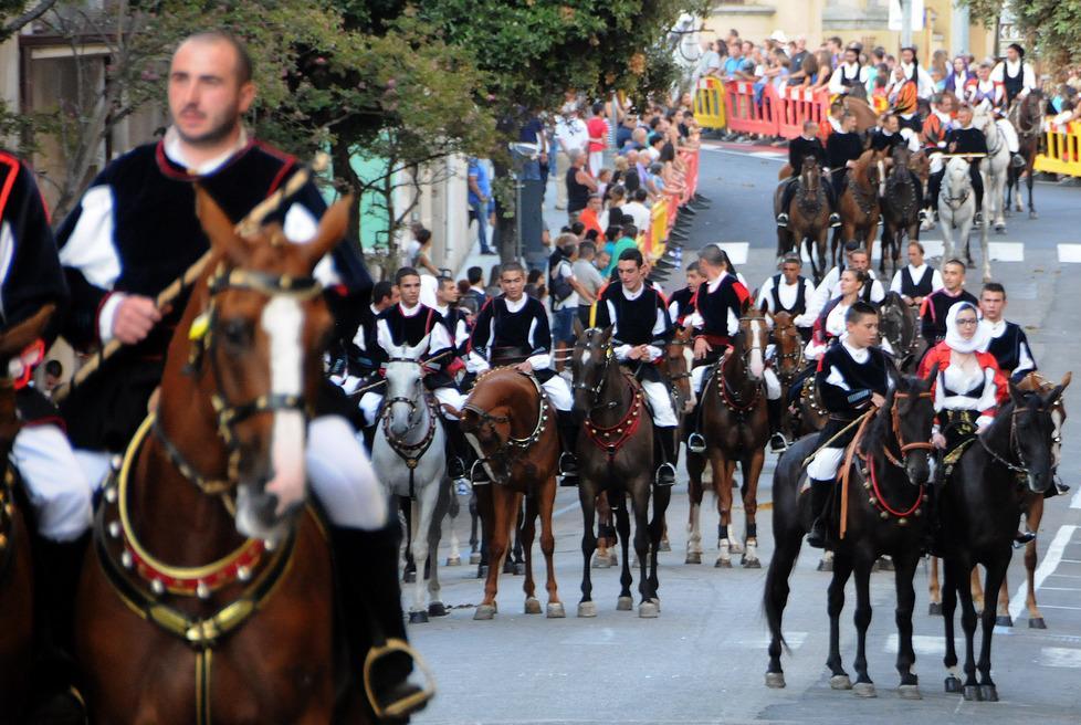 Brau (Psd’Az): «Cavalieri protagonisti»