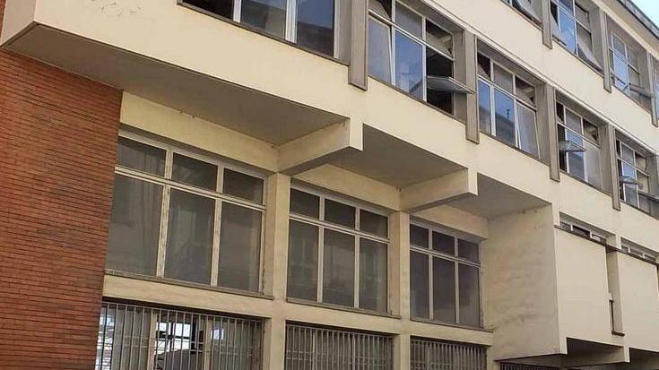 Uffici delle Entrate e del catasto nell’ex Poste di via Corridoni