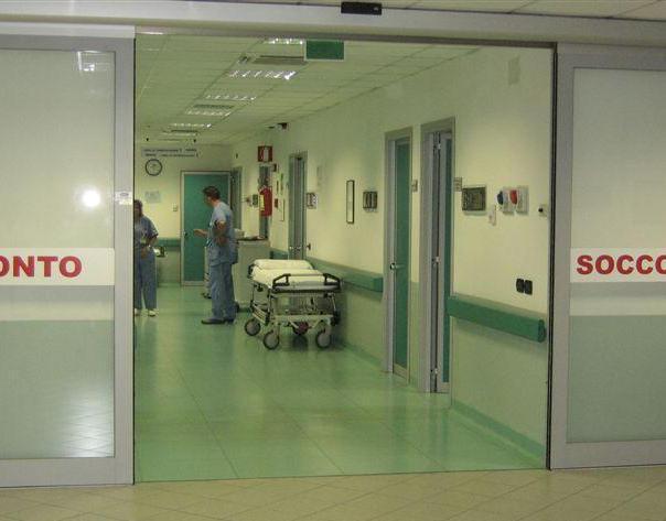 La burocrazia blocca la salma per tre giorni 