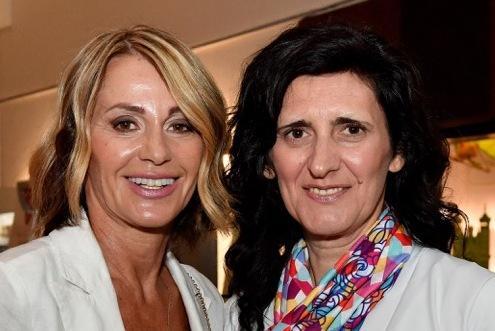 Atmosfera olimpica: mamma Paltrinieri con Nadia Comaneci 