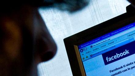 Castelsardo, la scuola si coalizza per combattere il cyberbullismo