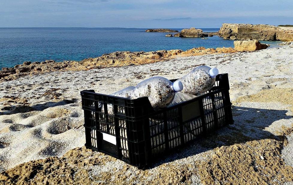 Sabbia dipinta, ambientalisti all’attacco 