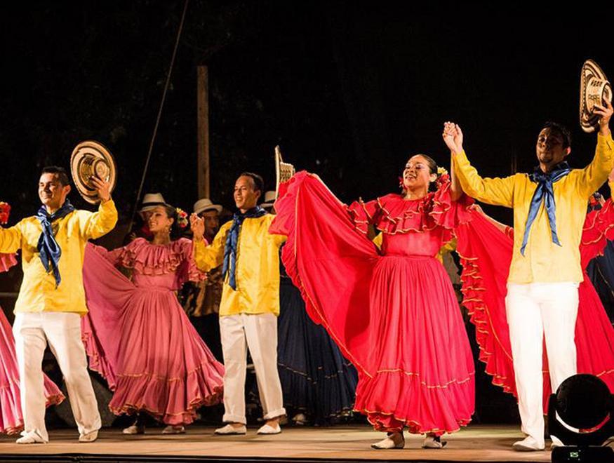 Musica e folklore, a Palau torna il festival Figulinas