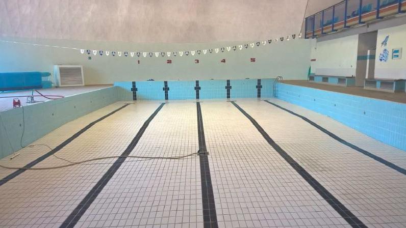 La piscina di Iolo
