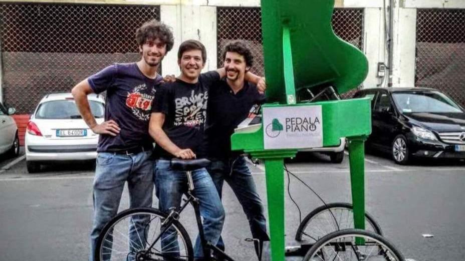 Un viaggio musicale con la bici-pianoforte