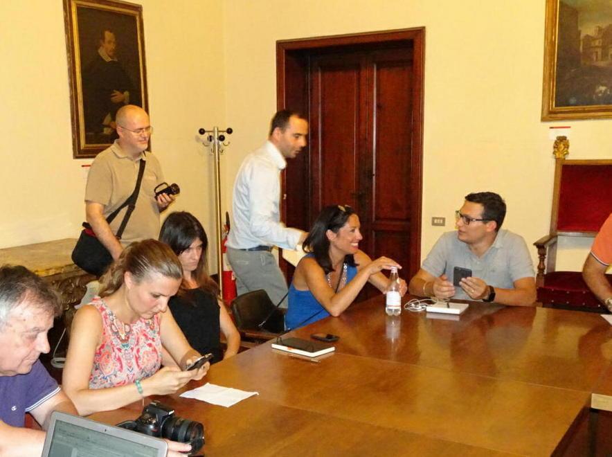 Sequestrati pc e cellulare del giornalista Brogioni