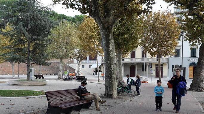 Ai giardini si spara (a salve) contro gli storni