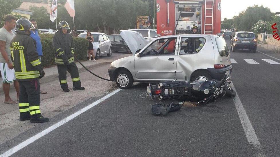 Scontro tra auto e moto a Lu Fraili