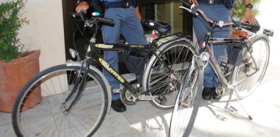 Aumenta la razzia di bici e cellulari 