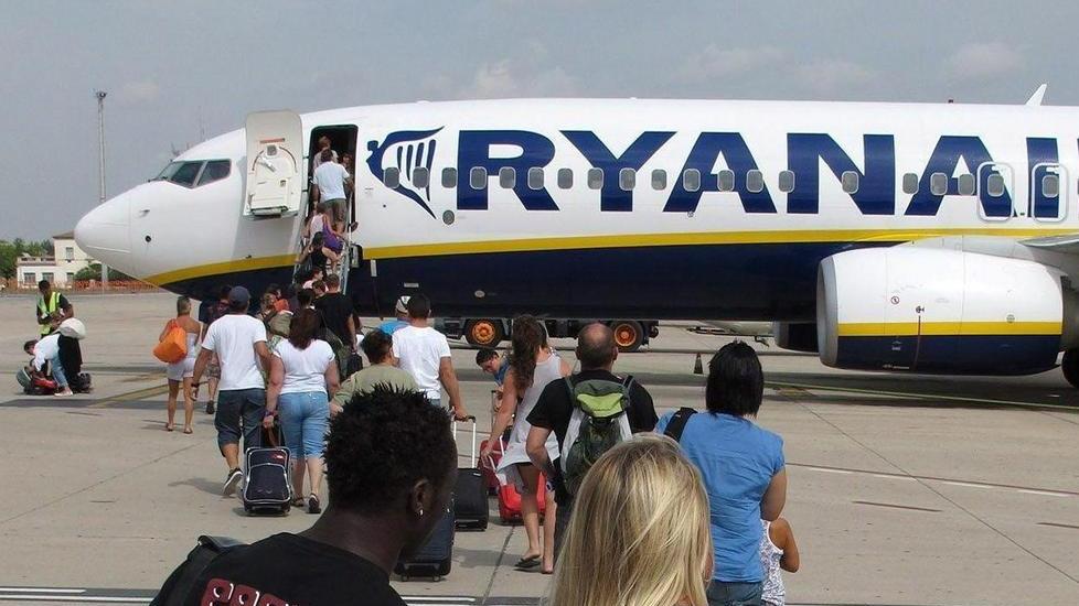 Pressing di Deiana sull’Ue per il via libera a Ryanair
