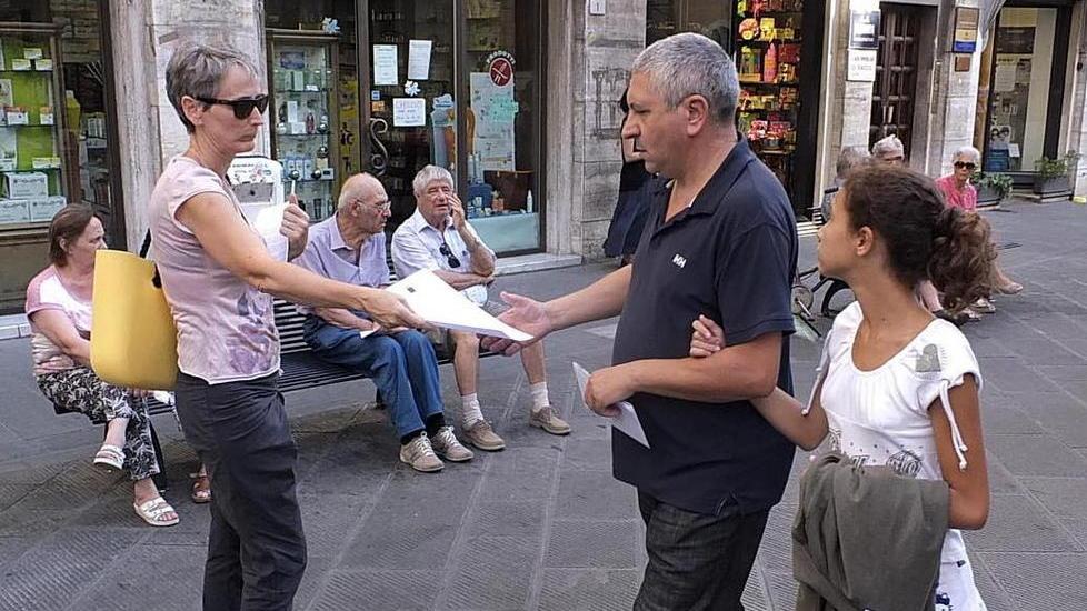 Femminicidi, volantino Cgil ricordando Vania