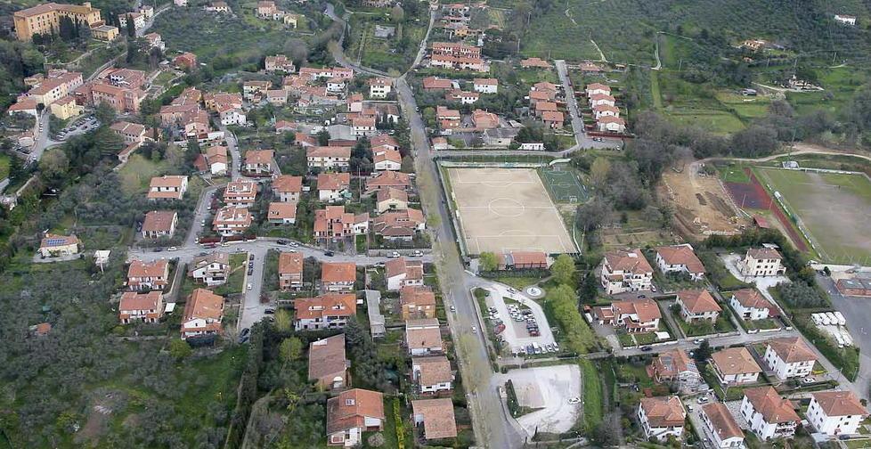 La luminara finisce in mano ai vandali 