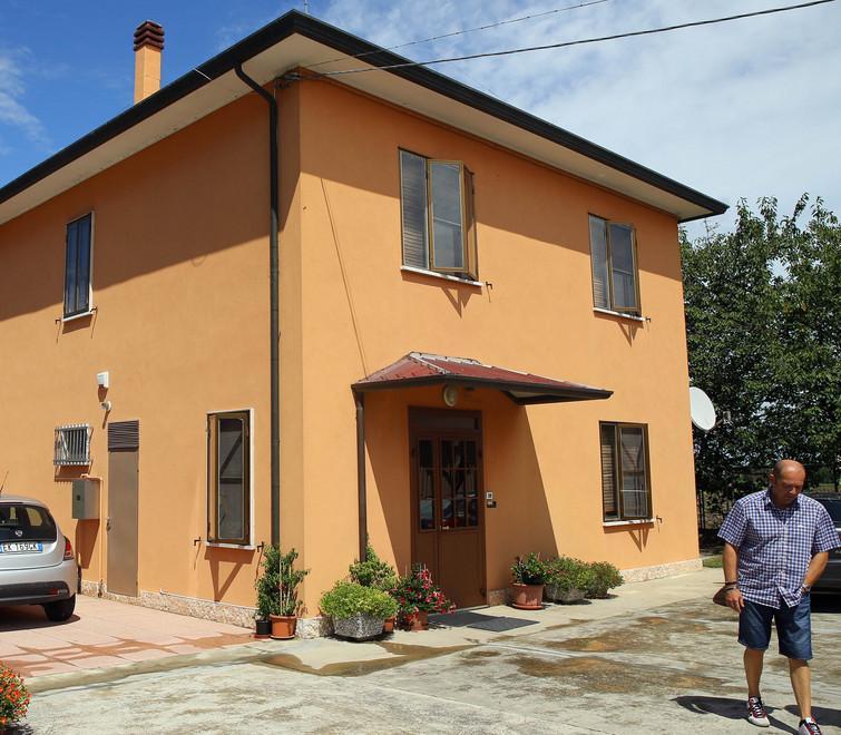 Ferrara, anziana rapinata e sequestrata in casa 
