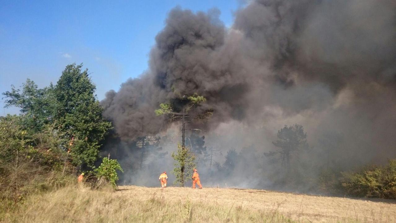 L'incendio vicino a Torre