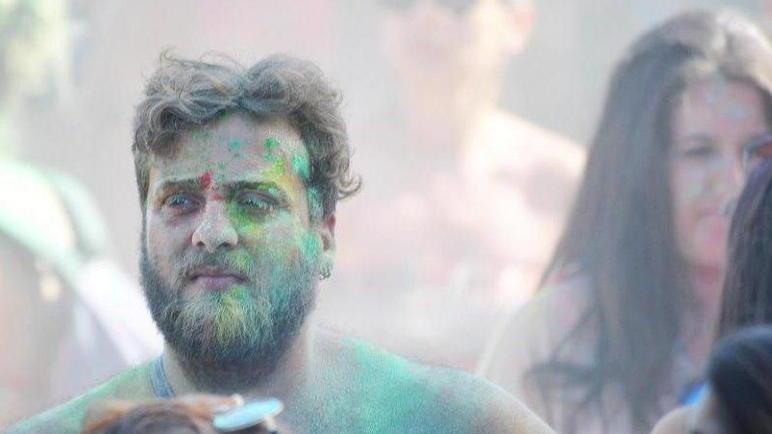 A Campo è un trionfo di colori