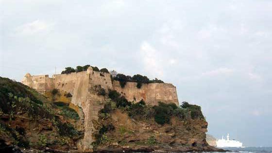 Capo Focardo, la polizia ancora a caccia dell’aggressore