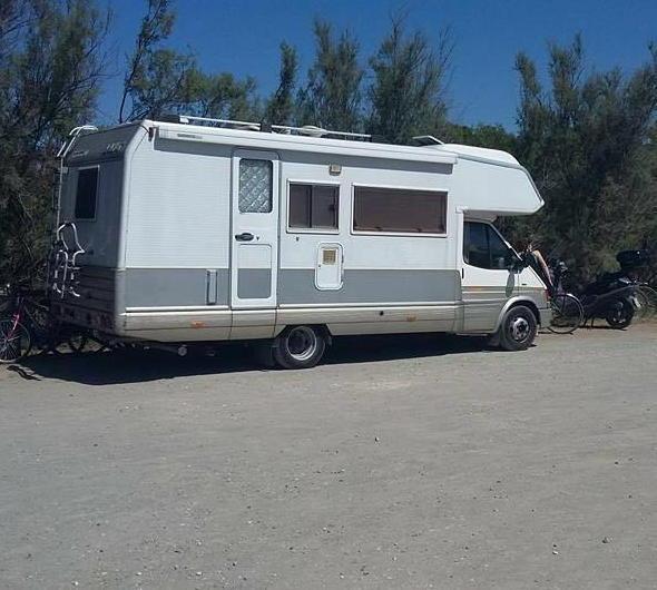 Sosta selvaggia dei camper riesplodono le polemiche 