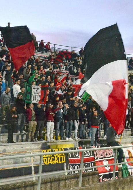 Ci siamo: Florio rossonero nuova spinta per la difesa 
