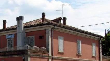 Bivacchi in stazione, il caso in Regione
