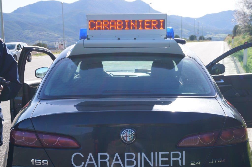 Una pattuglia di carabinieri