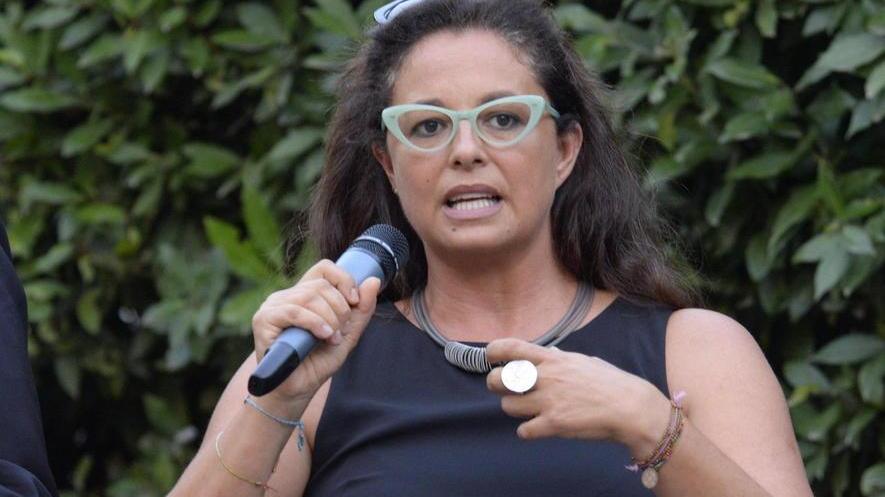 «M5S stanno troppo sotto l’ombrellone»