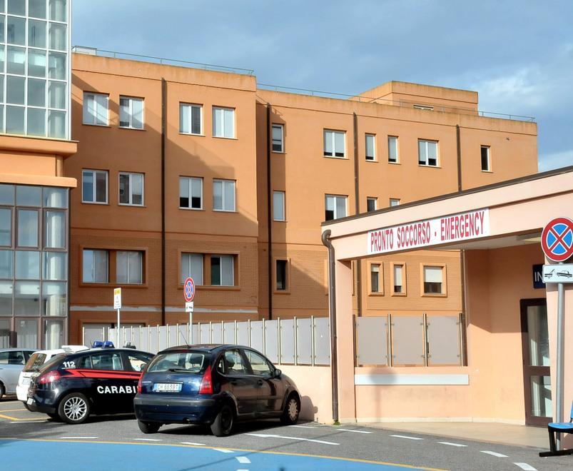 Agguato in campagna: ferito un allevatore 51enne 