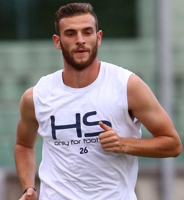 Il “comandante” Vicari si presenta 