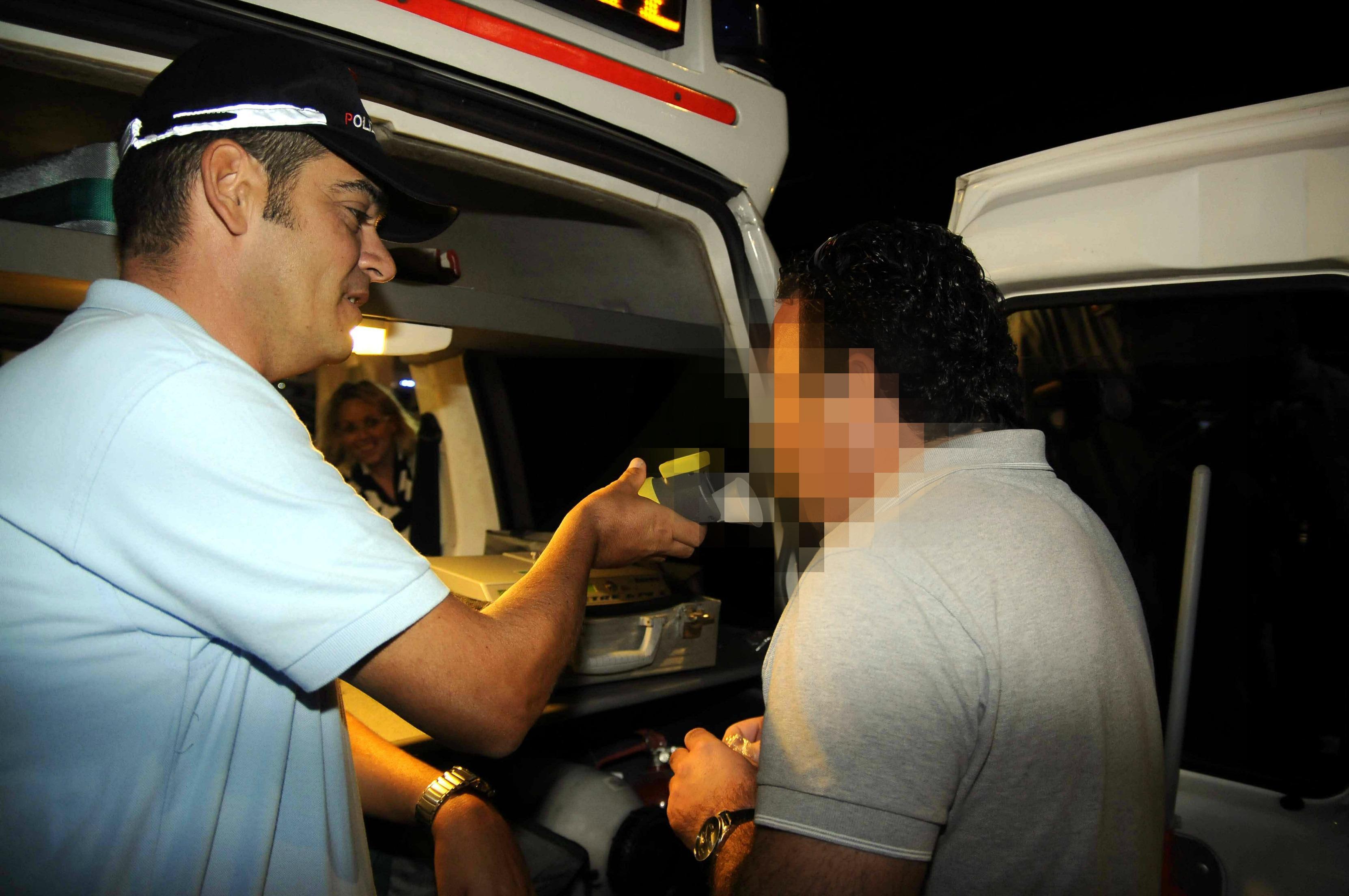 Un controllo con l'etilometro