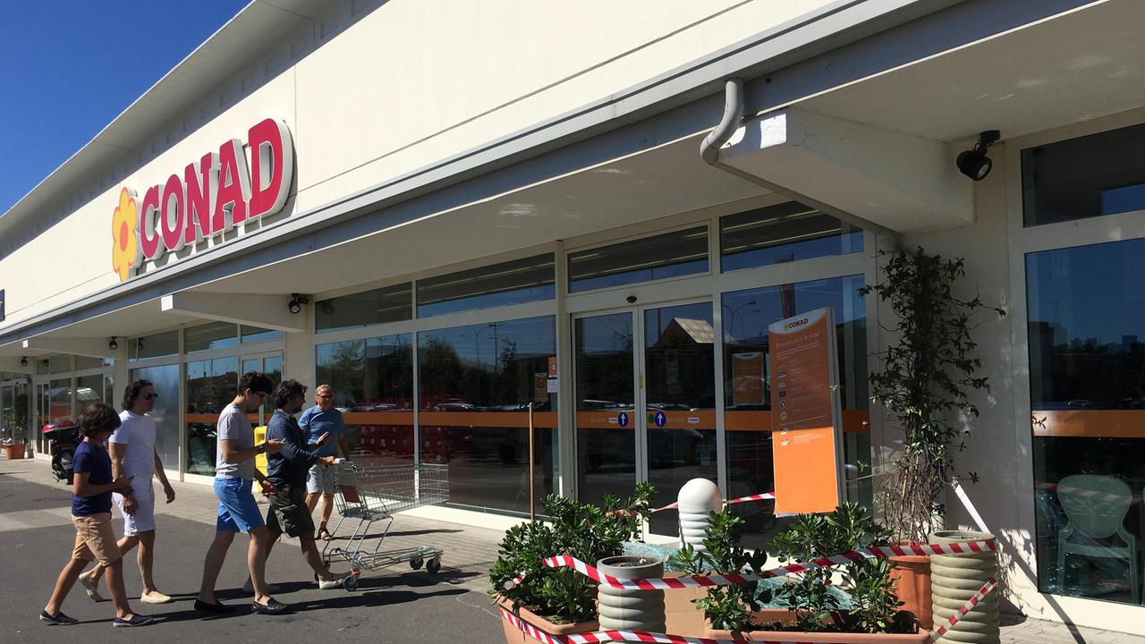 Il supermercato Conad alla Capannina di Cevoli
