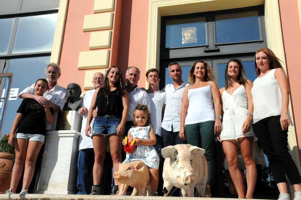 La saga della Bottega di Adò: 130 anni di storia tra marmo e maiali