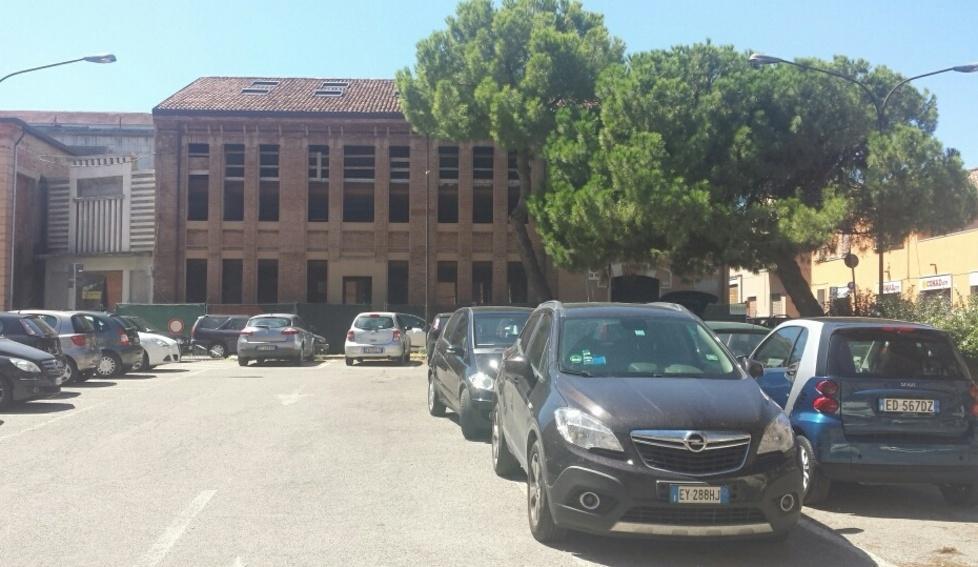 Verdi-Travaglio, due piazze da rifare