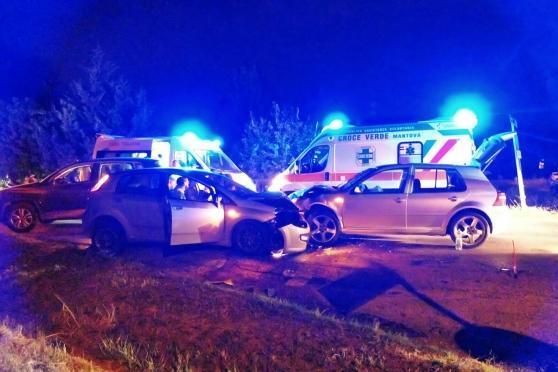 Tragedia a Mantova, travolta mentre attraversa con il cane: muore una 49enne di Guastalla