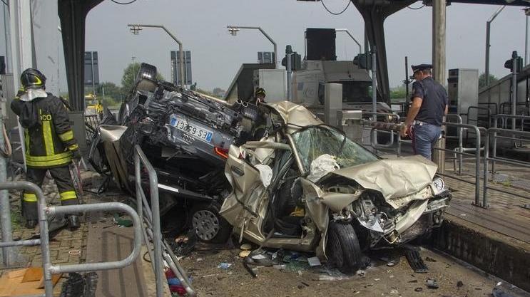 Modena, famiglia distrutta in un incidente. «Da quel tragico Ferragosto 2015 mia sorella è morta dentro»